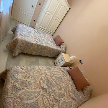 カディスApartamento Cristobal Colonアパートメント エクステリア 写真
