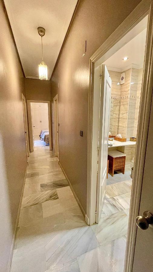 カディスApartamento Cristobal Colonアパートメント エクステリア 写真